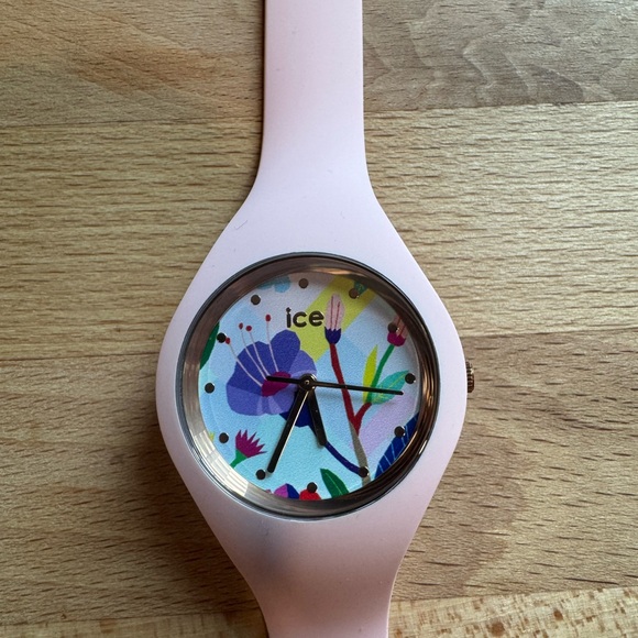 NIB Ice Watch Pink Floral Watch - Picture 2 of 8